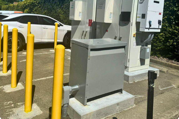 BESS equipment and pad installation at Alliance Medical Center